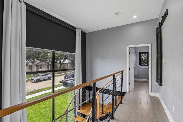 8 O Hare Circle, The Colony, TX 75056