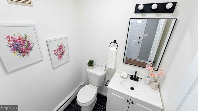 90 MARSHALL AVE, Hamilton, NJ 08610