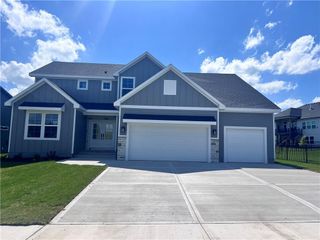 16354 Spring Valley Street, Gardner, KS 66030