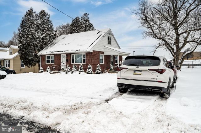 101 GIRARD AVE, Reading, PA 19605