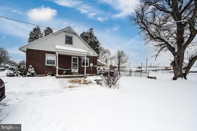 101 GIRARD AVE, Reading, PA 19605