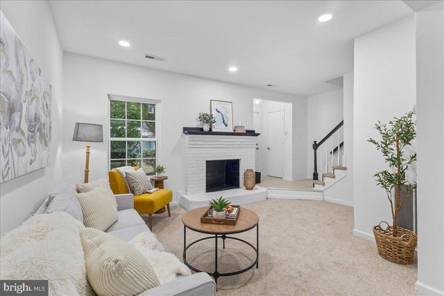 2227 ROCK CREEK RD, Fredericksburg, VA 22407