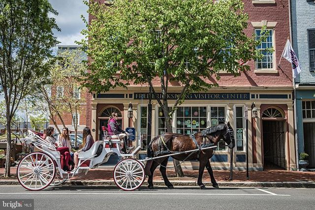 2227 ROCK CREEK RD, Fredericksburg, VA 22407