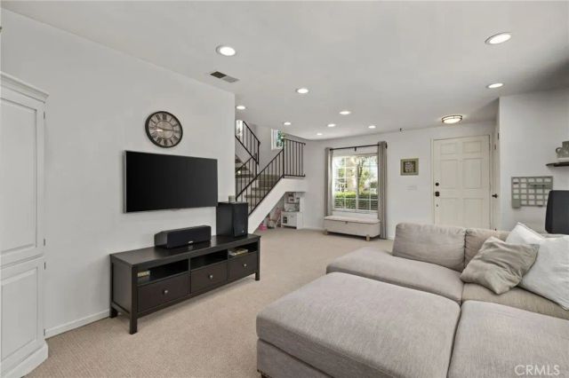 1693 N Mountain D, Upland, CA 91784