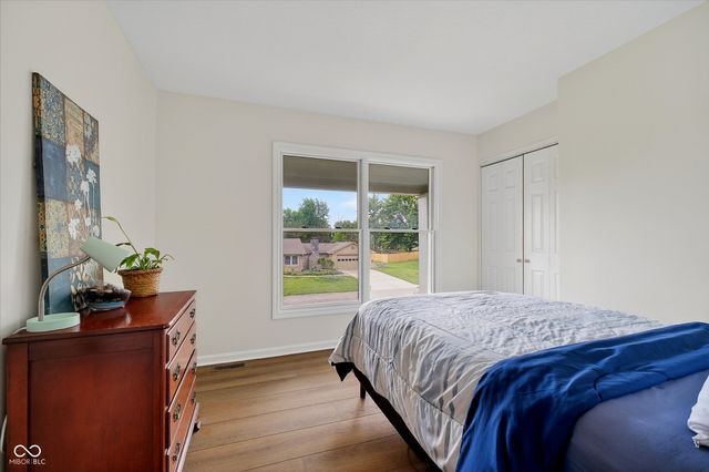 9838 Barth Drive, Zionsville, IN 46077
