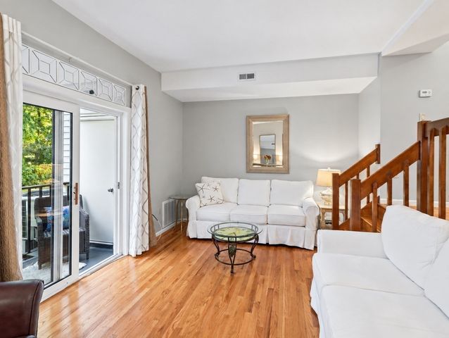 116 Tall Oaks Drive M, Weymouth, MA 02190