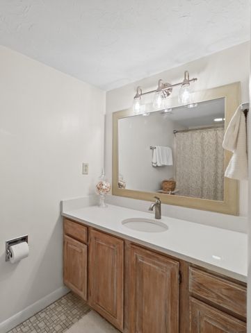 116 Tall Oaks Drive M, Weymouth, MA 02190