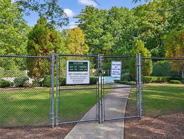 116 Tall Oaks Drive M, Weymouth, MA 02190