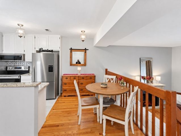 116 Tall Oaks Drive M, Weymouth, MA 02190