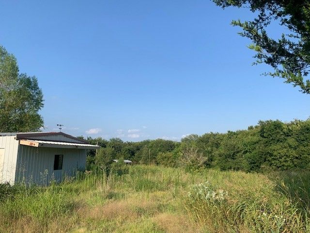 371 County Road 2905, Dodd City, TX 75438