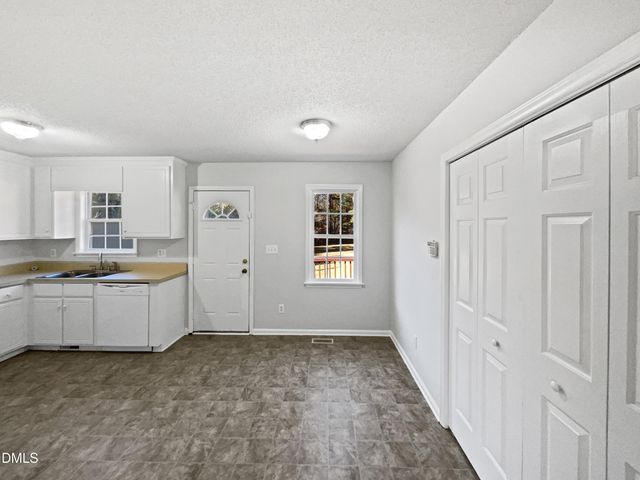 9025 Ferrell Road, Zebulon, NC 27597