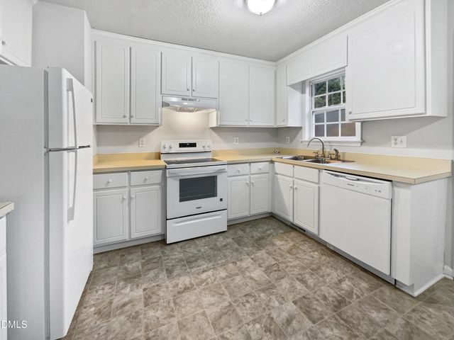 9025 Ferrell Road, Zebulon, NC 27597