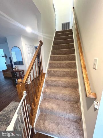 2405 GIFHORN CT, Fredericksburg, VA 22408