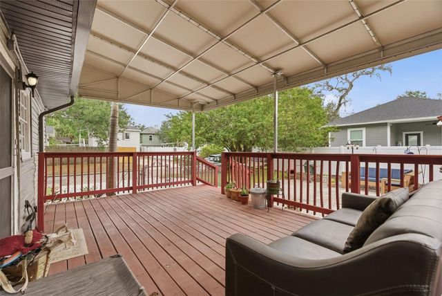 3017 N WOODROW AVENUE, Tampa, FL 33603