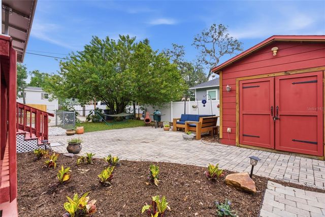 3017 N WOODROW AVENUE, Tampa, FL 33603