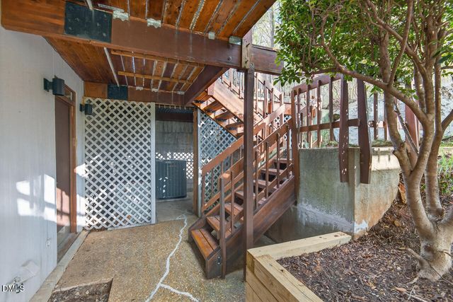 5811 Buck Quarter Road, Hillsborough, NC 27278