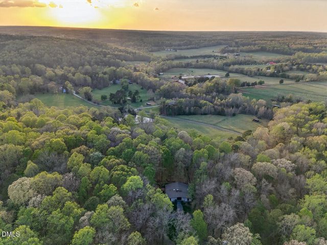 5811 Buck Quarter Road, Hillsborough, NC 27278