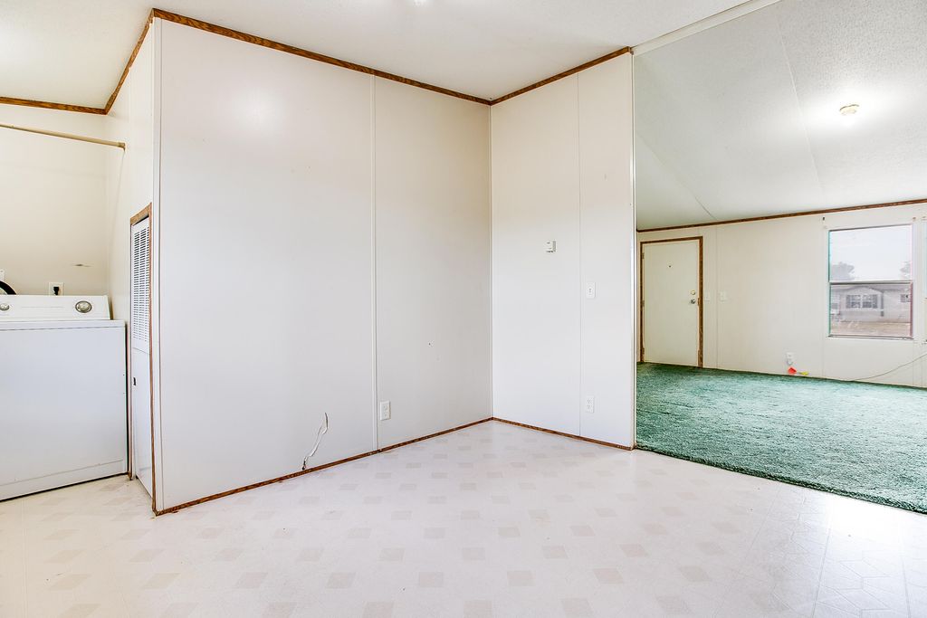 Image 10 of property listing at 10158 W Indian Creek Road, San Angelo, TX 76901