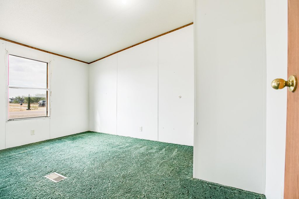 Image 17 of property listing at 10158 W Indian Creek Road, San Angelo, TX 76901