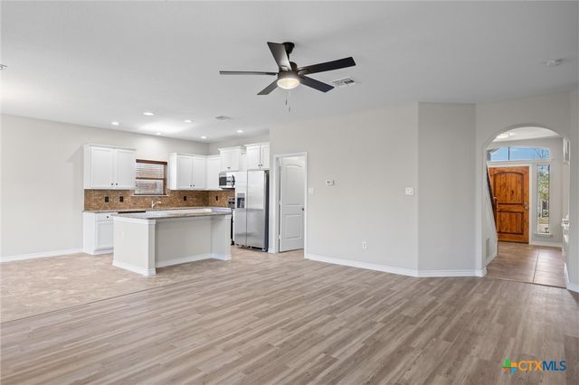 5805 Fenton Lane, Belton, TX 76513