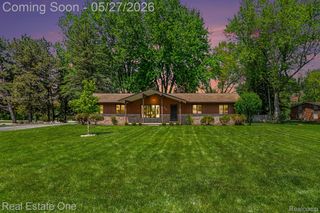 5494 Boyne Highland Trail, Independence Charter Township, MI 48348