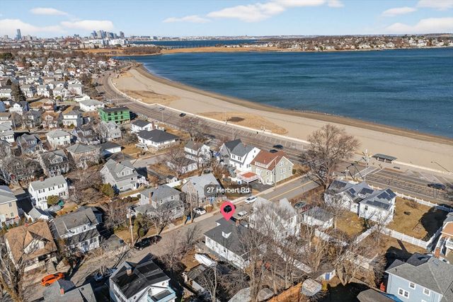 27 Herbert Rd, Quincy, MA 02171