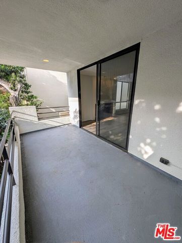 1312 S Saltair Avenue 102, Los Angeles, CA 90025