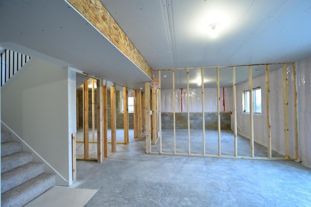 903 7th Avenue, Wanamingo, MN 55983