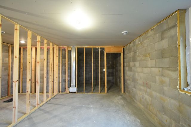 903 7th Avenue, Wanamingo, MN 55983