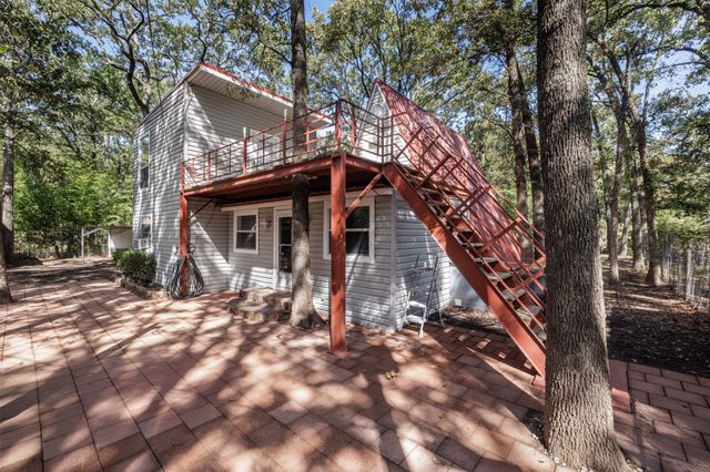 1921 Lone Eagle Drive, West Tawakoni, TX 75474