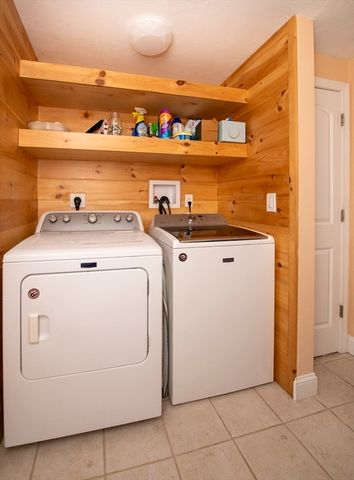 42 Arbor Ridge, Plymouth, MA 02360