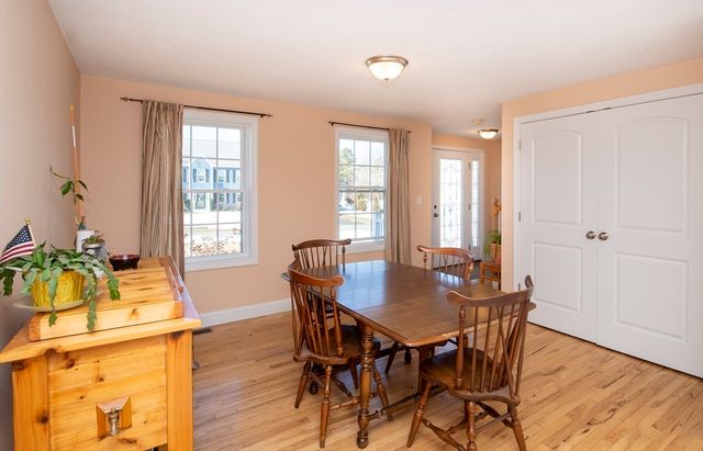 42 Arbor Ridge, Plymouth, MA 02360