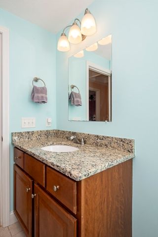 42 Arbor Ridge, Plymouth, MA 02360