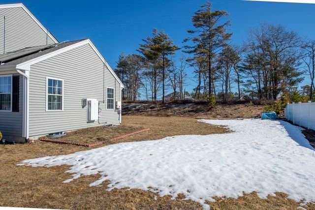 42 Arbor Ridge, Plymouth, MA 02360