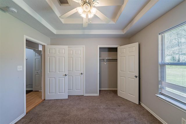 10733 Royal York Drive, Conroe, TX 77303