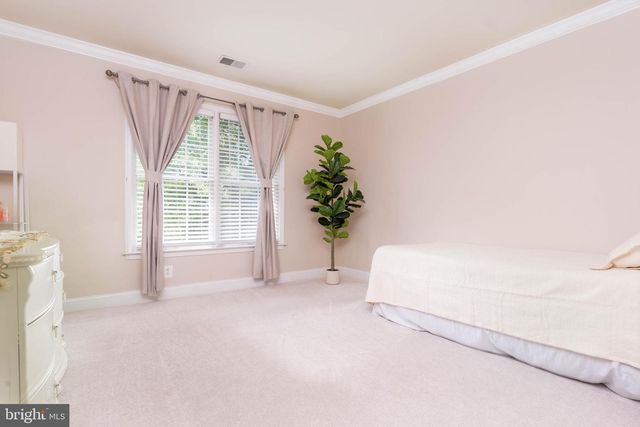 5359 YORKTOWN RUN CT, Haymarket, VA 20169