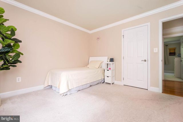 5359 YORKTOWN RUN CT, Haymarket, VA 20169