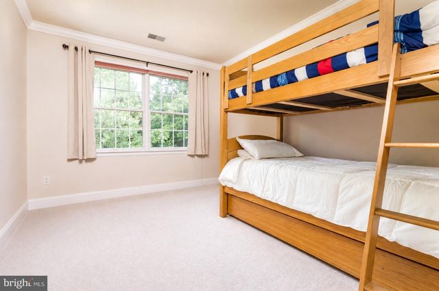 5359 YORKTOWN RUN CT, Haymarket, VA 20169