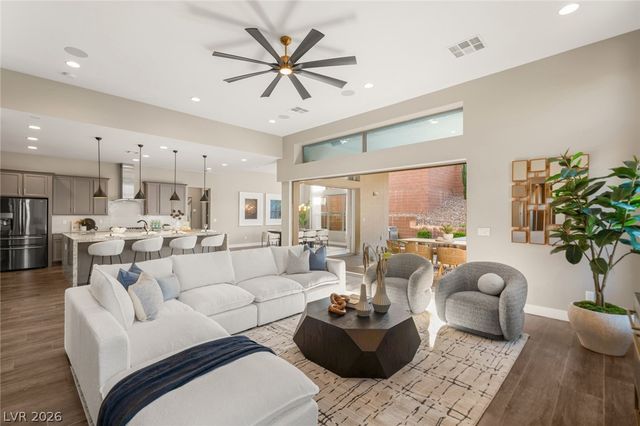 6845 Stellar Wind Street, Las Vegas, NV 89135