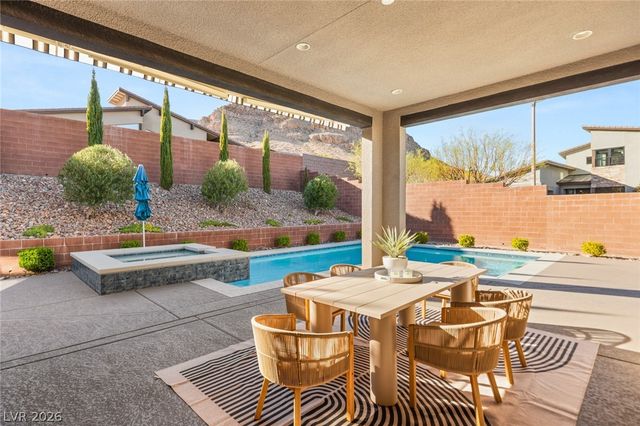 6845 Stellar Wind Street, Las Vegas, NV 89135