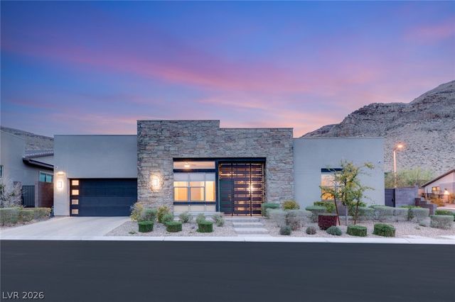 6845 Stellar Wind Street, Las Vegas, NV 89135