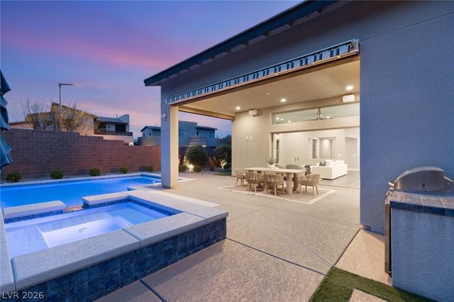 6845 Stellar Wind Street, Las Vegas, NV 89135