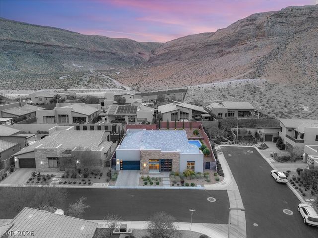 6845 Stellar Wind Street, Las Vegas, NV 89135