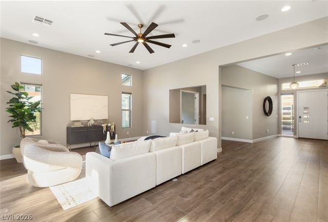 6845 Stellar Wind Street, Las Vegas, NV 89135