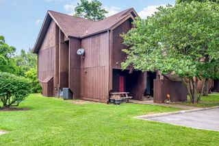 13 Hickory Ct, Antioch, TN 37013