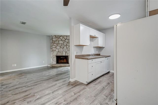 4307 S 1st ST 108, Austin, TX 78745