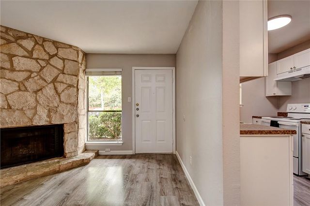 4307 S 1st ST 108, Austin, TX 78745