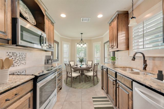 105 Windsor Drive, Forney, TX 75126