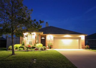 105 Windsor Drive, Forney, TX 75126