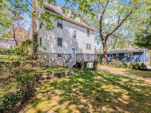 72 Pilgrim Avenue, Yonkers, NY 10710